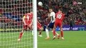 精彩！萨卡爆射世界波直入死角！英格兰20分钟3-0领先威尔士